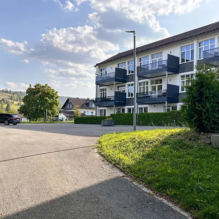 Residenz Zueschen A Апартаменти *