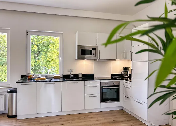 Residenz Zueschen A *